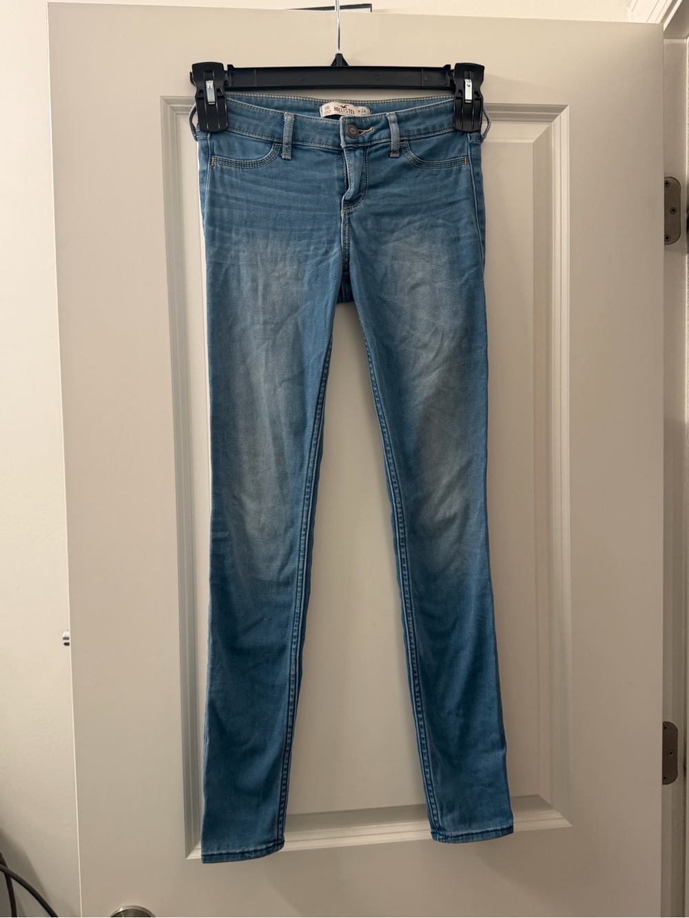 Hollister Medium Wash Skinny Jeans